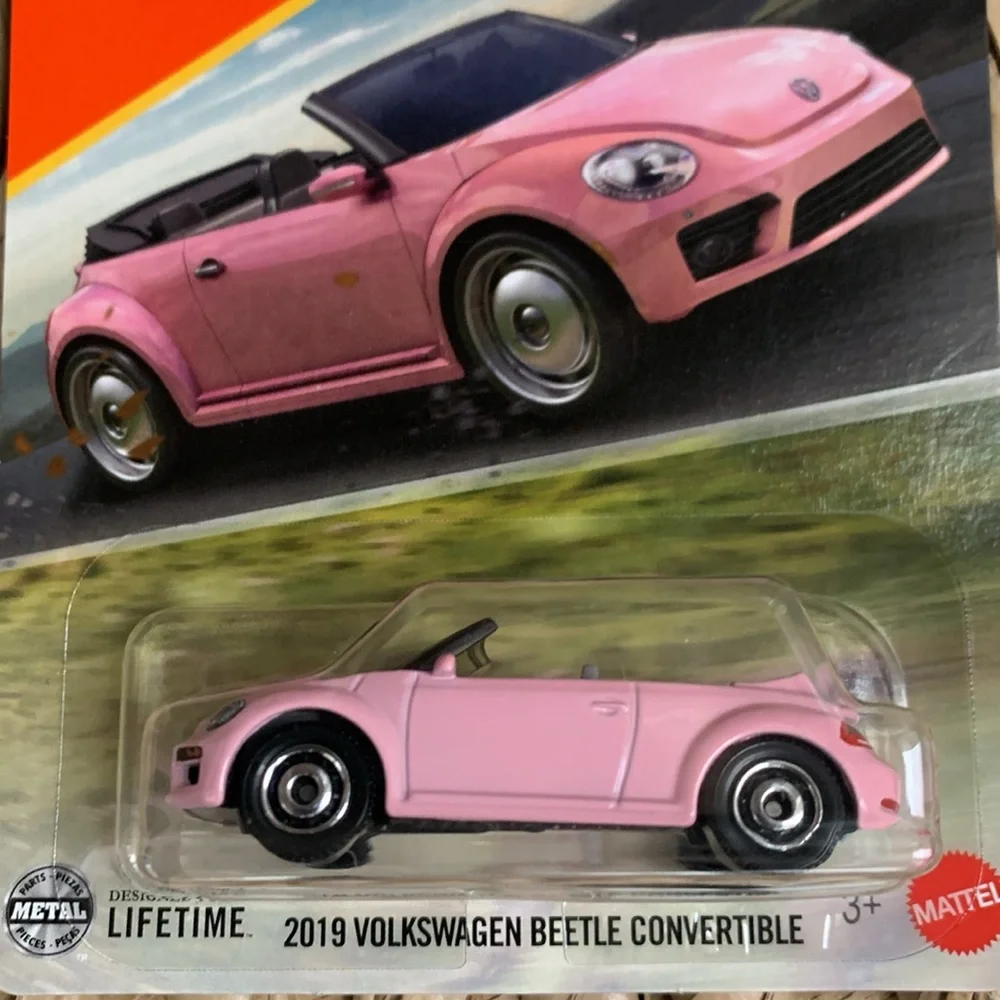 2019 Pink Volkswagen Beetle Convertible Car Matchbox VW Bug Volkswagon 2025 🆕